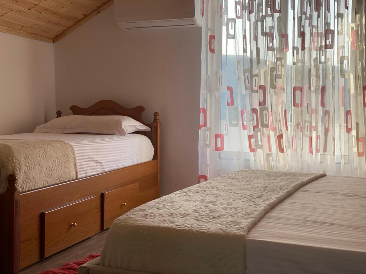 Guesthouse & Hospitality Берат Екстериор снимка